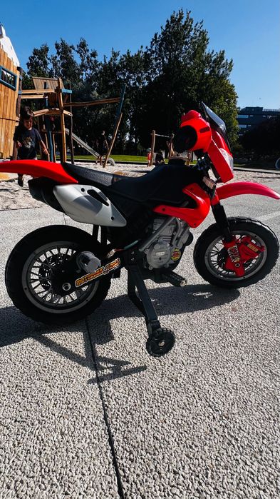Moto Elétrica infantil