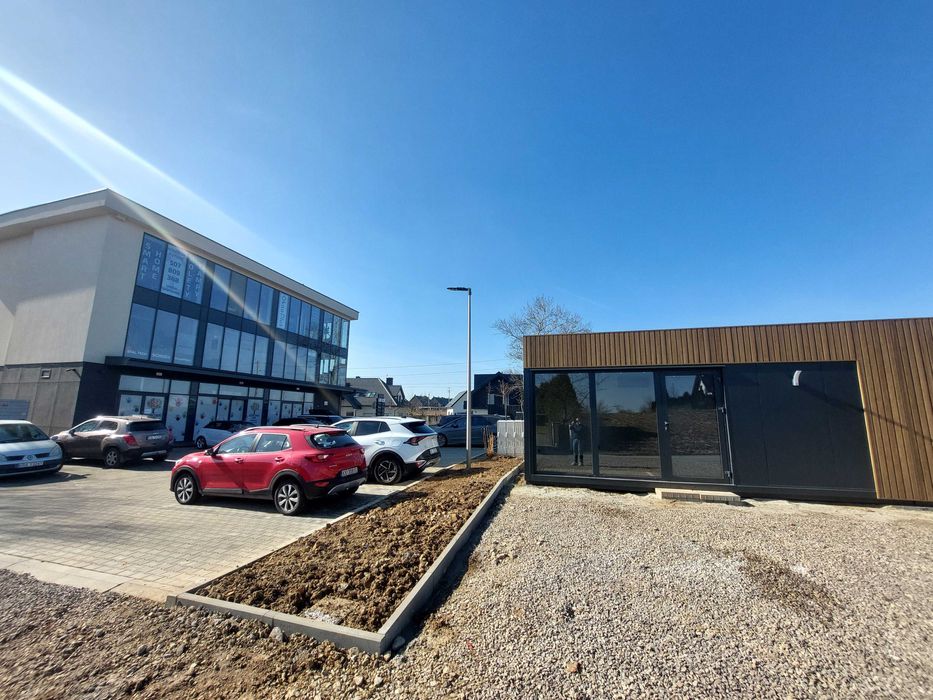 Zielonki  Marszowiec lokal 24m2 . Parking . 1625 netto .Wlaściciel