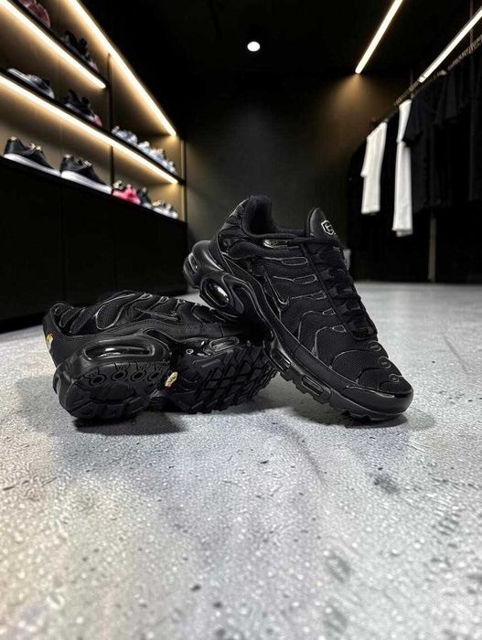 nike nike air max 36 - купити жіноче взуття - Ціна на OLX.ua