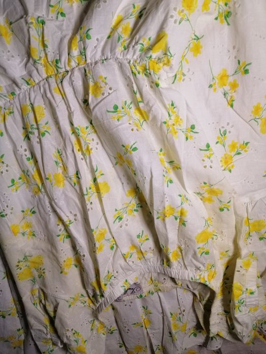 Довга сукня з лимонами