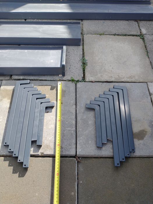 Parapety zewnętrzne, antracyt, dł. 18,5 cm