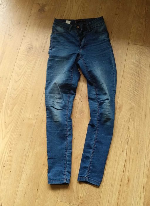 Spodnie cropp 32 XXS