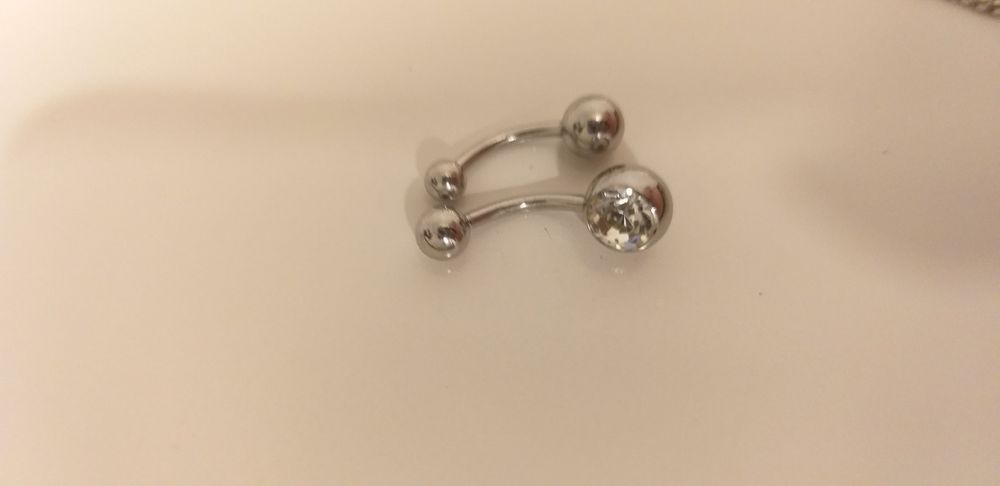 Naszyjniki i kolczyki srebrna i stal