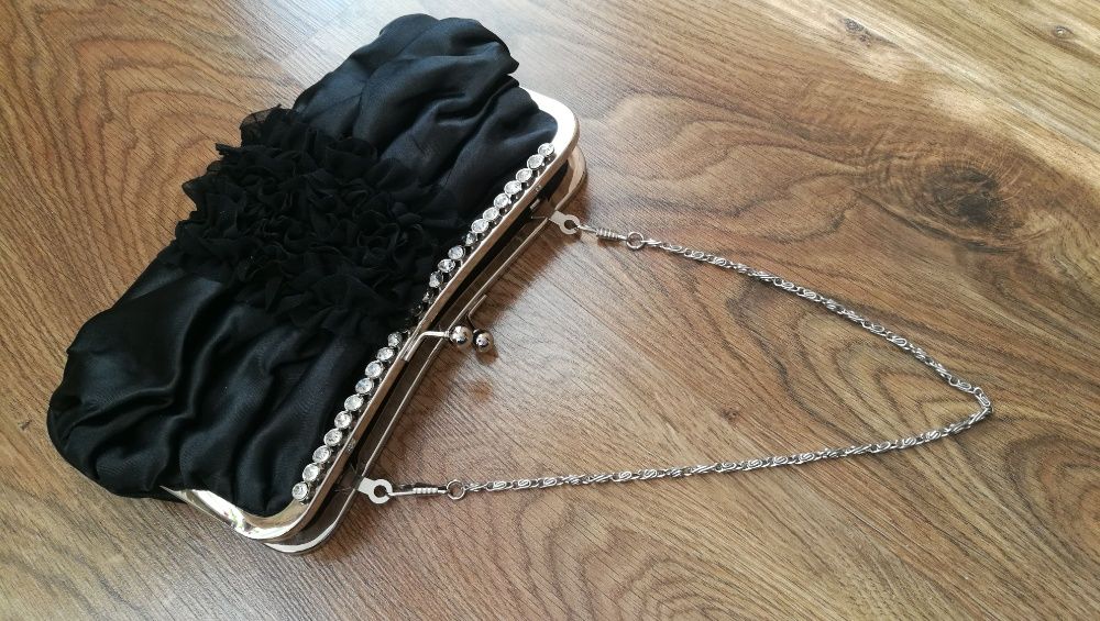 Torebka wizytowa czarna