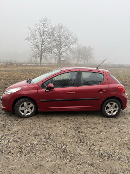 Peugeot 207 1.4 Benzyna 2008r