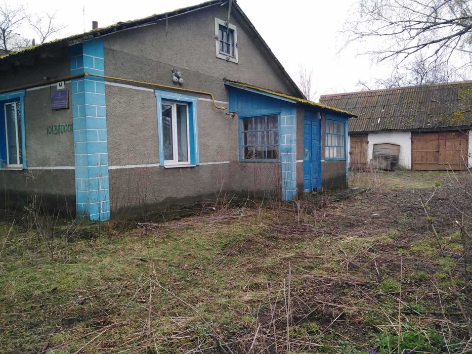 Нежитлова будівля та споруди, площею 60,3 кв.м, Житомирська обл.