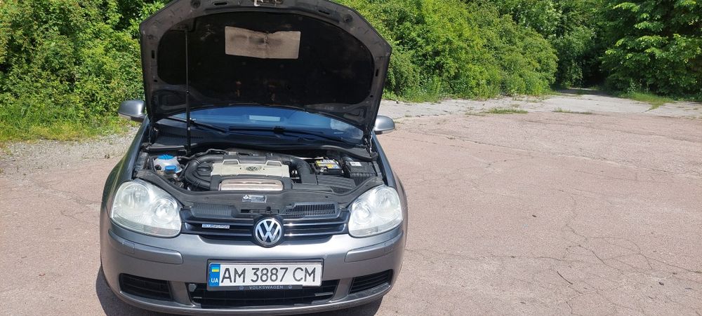 Продам фольксваген гольф 5