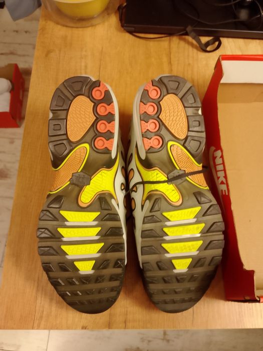 Buty air max plus drift roz 45 nowe oryginalne