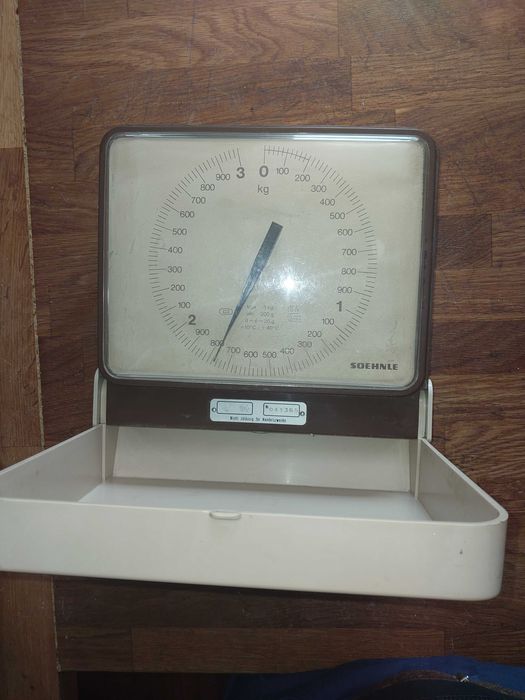 Waga wisząca Soehnle z czasów PRL, do 3 kg