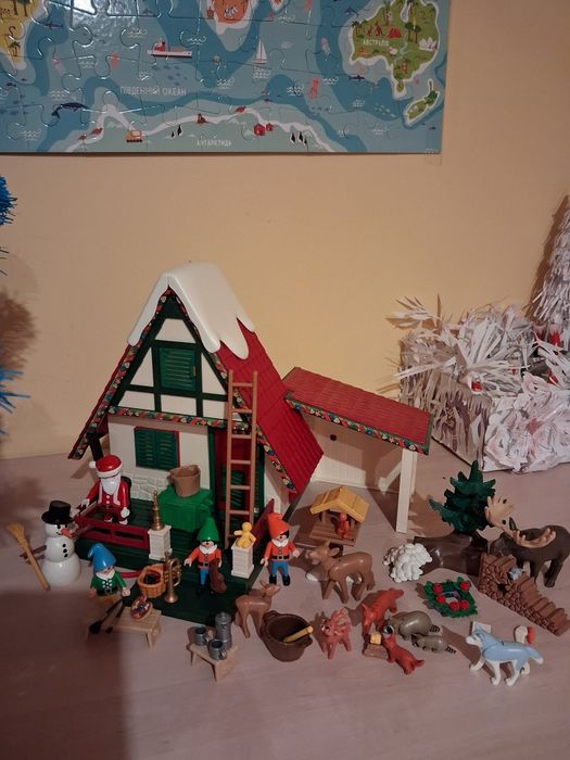 Playmobil Рiздв'яний  домік  Санти Chrismas  house
