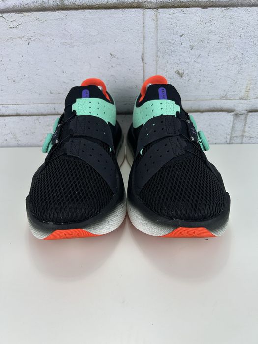 Buty do biegania Under Armour Infinite Mega x Speedland