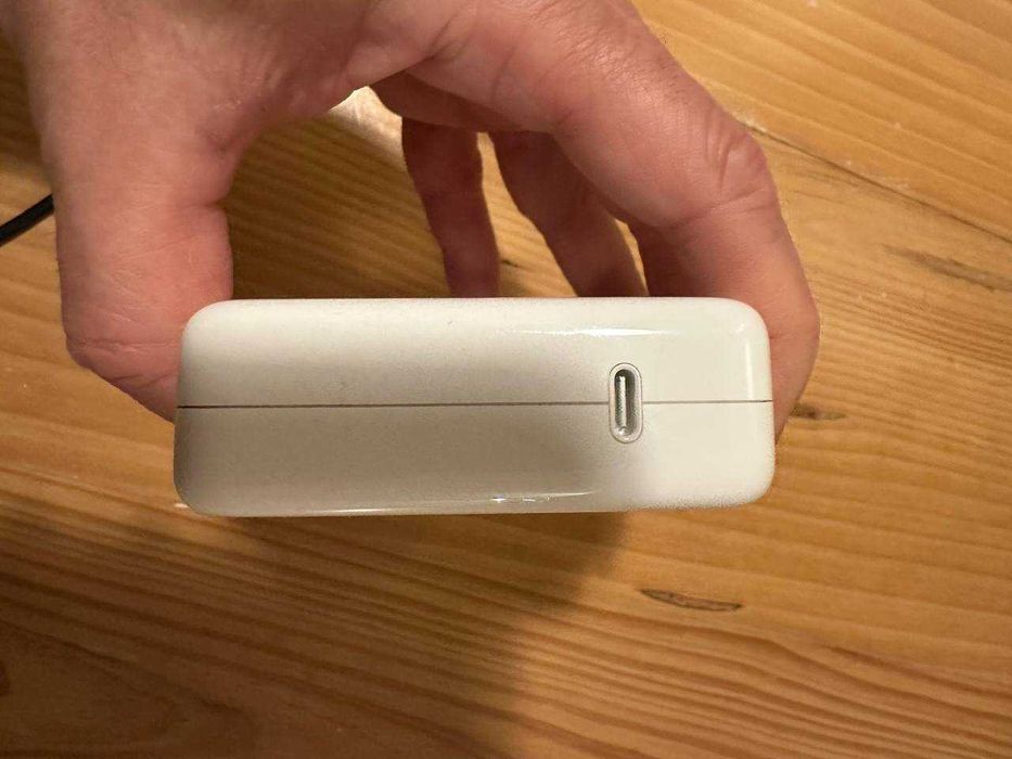 Adaptador de Alimentação USB-C de 96 W445887524258467842
