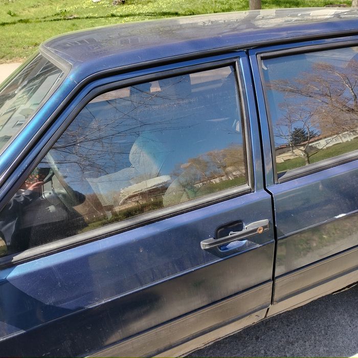 машина ВАЗ Самара