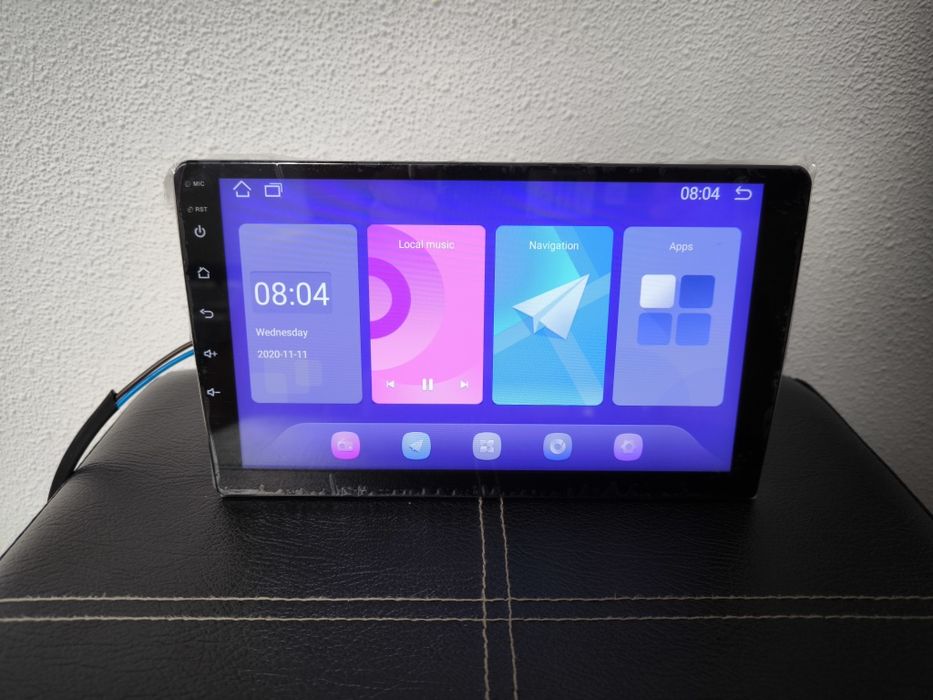 Магнитола 9" дюймов 2/32гб с Android Auto