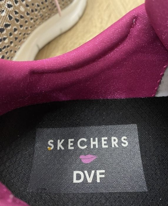 Skechers DVF Arch Fit р.39 -40 кросівки кроси