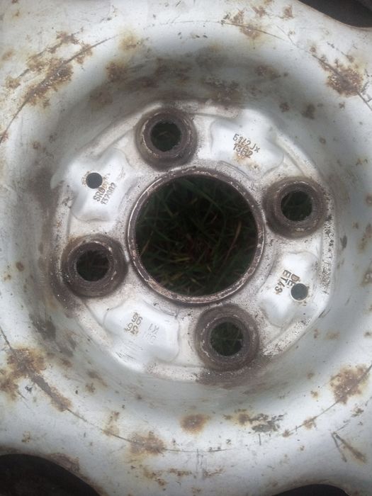 Продам комплект колес