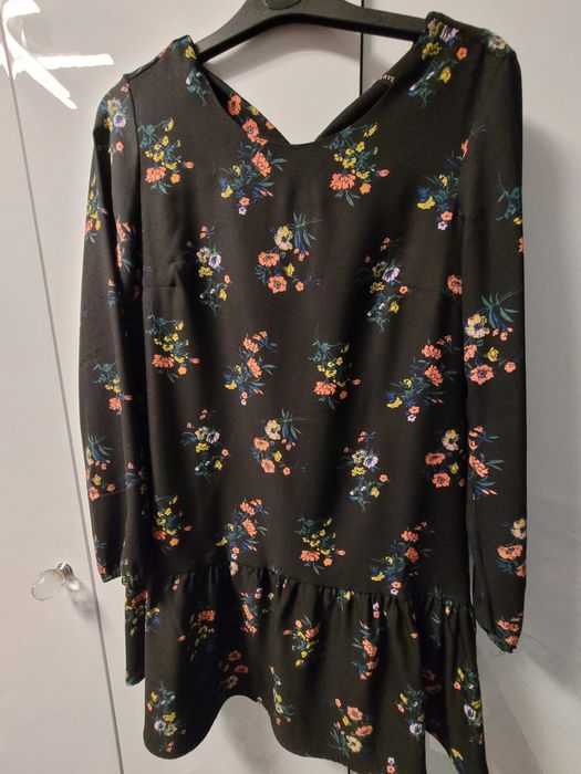 Sukienka Reserved rozmiar 34 oversize