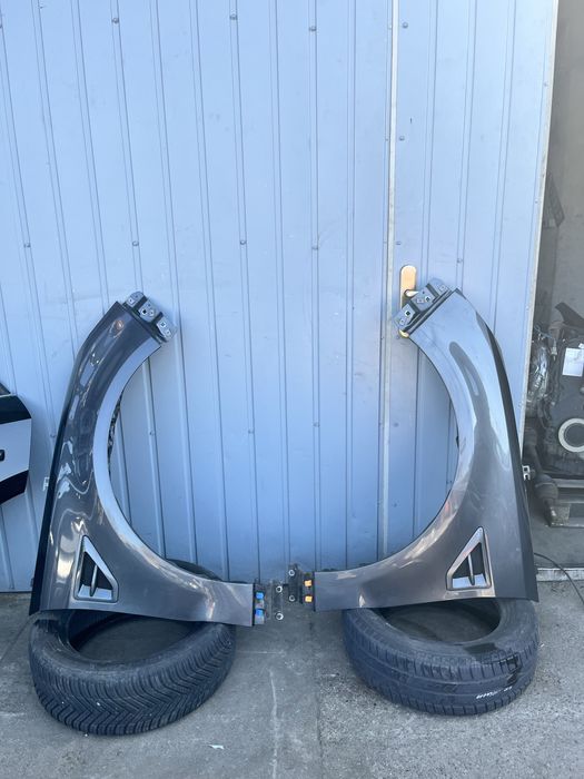 Blotnik lewy Ford S-Max MK2 UF