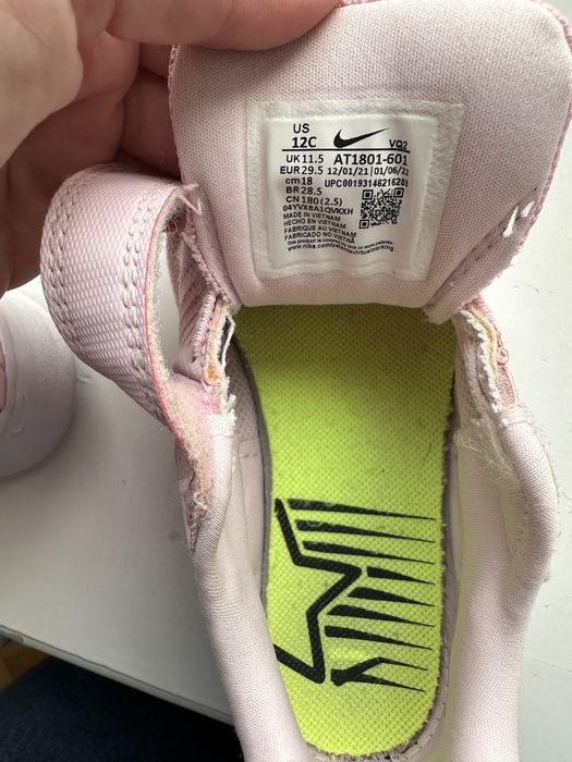 Кросівки nike розові