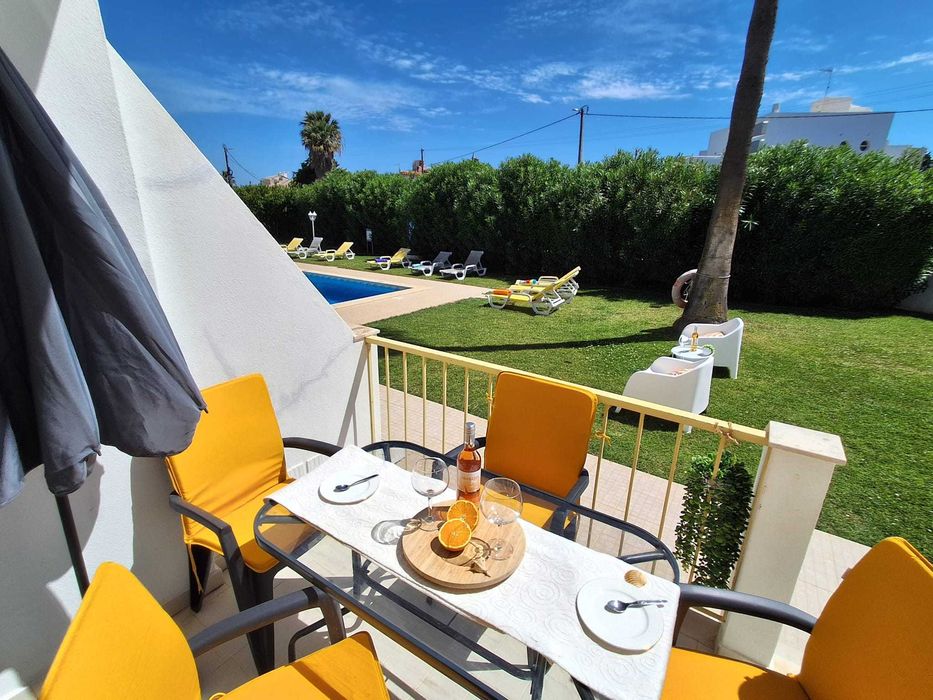 Villa p/ Ferias 4 quartos, piscina e proximo das praias -Albufeira