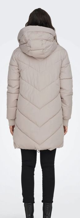 JDY nowy płaszcz kurtka zimowa M