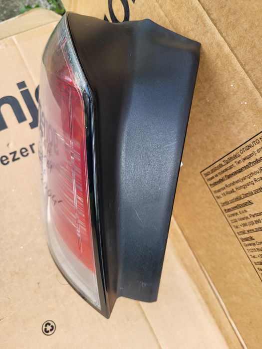 Lampa Lewa Tylna Lewy Tył Opel Astra H Kombi 2004 1.9 CDTi