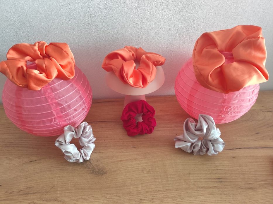 Gumki do włosów scrunchie