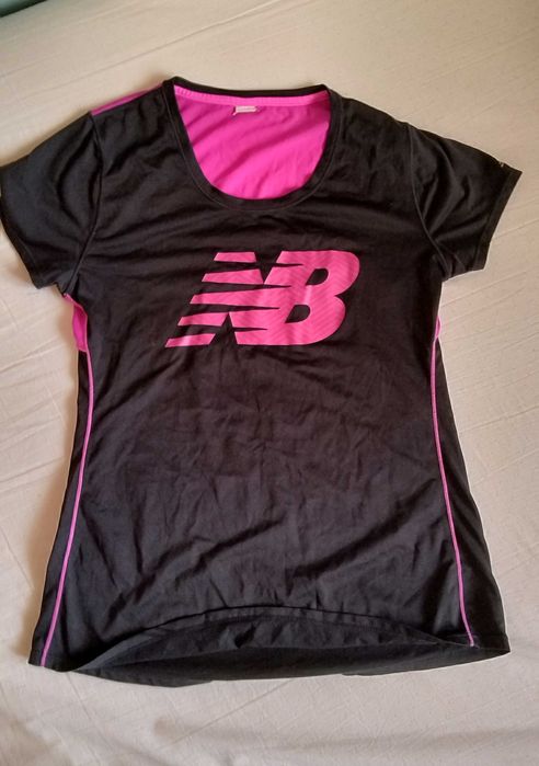 T-shirt desporto New Balance mulher Taille S preta/rosa