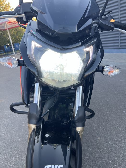 TVS Apache 200 FI