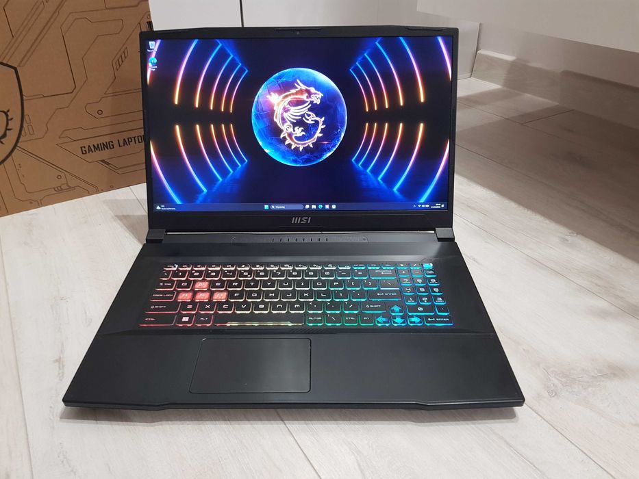 MSI 17 Cali / RTX 4050 / DDR5 / Core i5 12th / 144Hz /Laptop Gamingowy