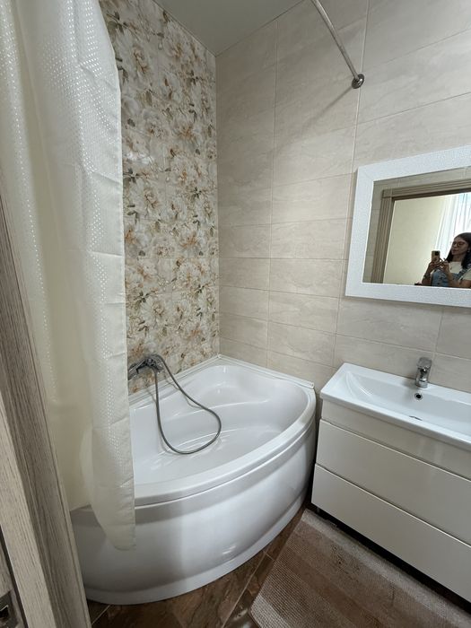 Продам 2 комнатную квартиру 70м2, ЖК Оливия