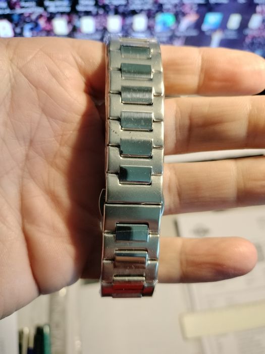 Relógio muito elegante.