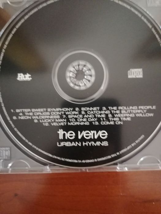 Cds originais de vários músicos