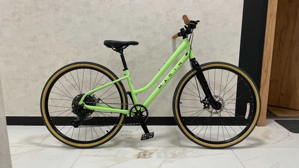 Rower miejski Marin Bikes Kentfield 2 ST