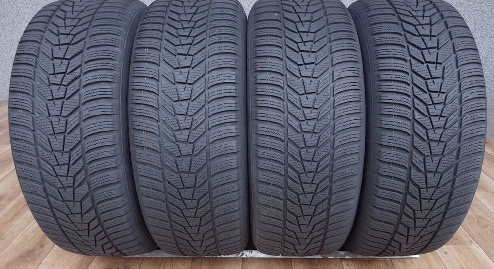 Шини 7,4мм 2021 рік 215/60 R17 Hankook зима