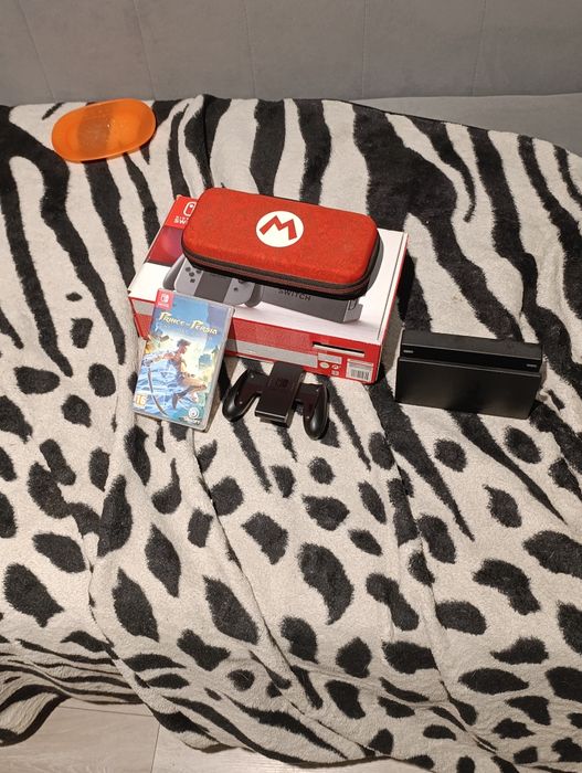 Nintendo v2 + Prince od Persia the  + cities skylines  +  1 gra