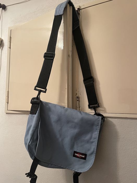 Mala tiracolo Eastpak