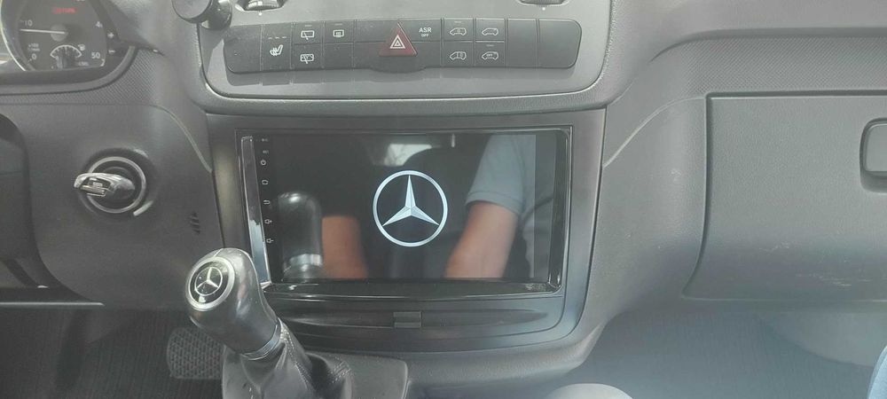 Rádio Mercedes ML W164 GL X164, R W251 SLK Viano Vito Sprinter CARPLAY
