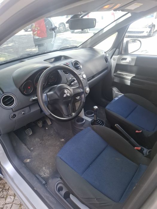 Mitsubishi colt 2007