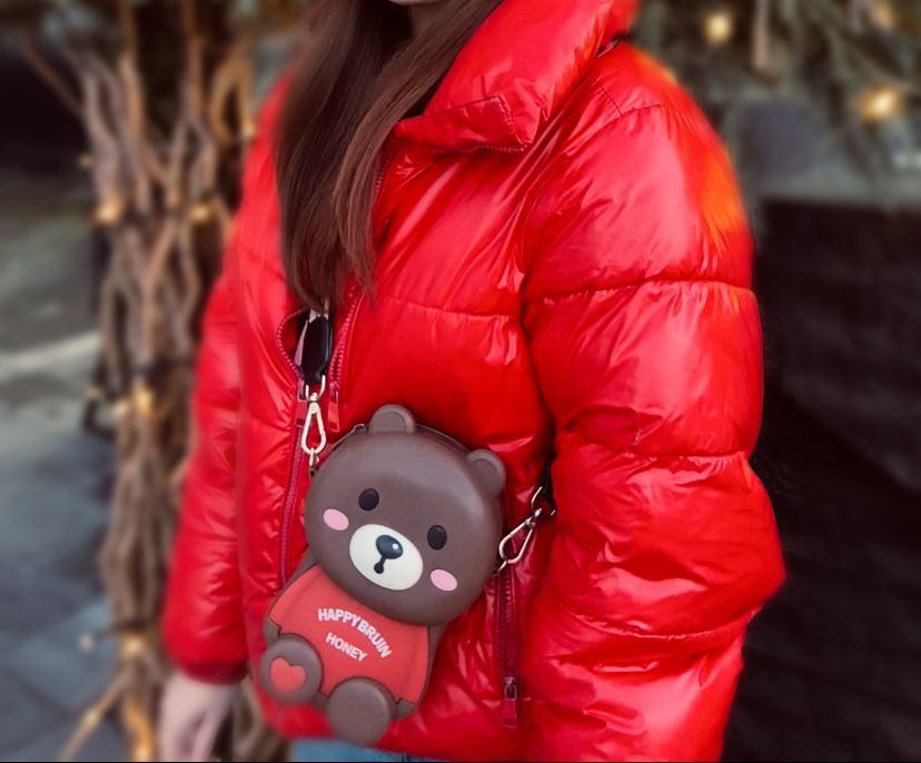 Червона куртка тепла зима