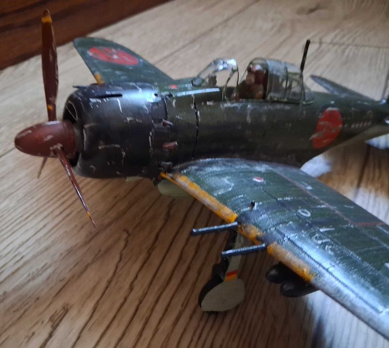 1:32 Zero A6M2 gotowy model