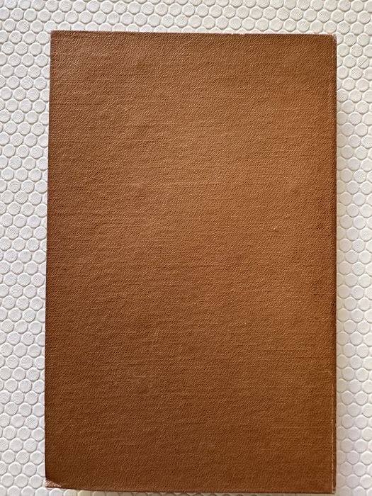 Livro vintage de pedras preciosas da União Soviética