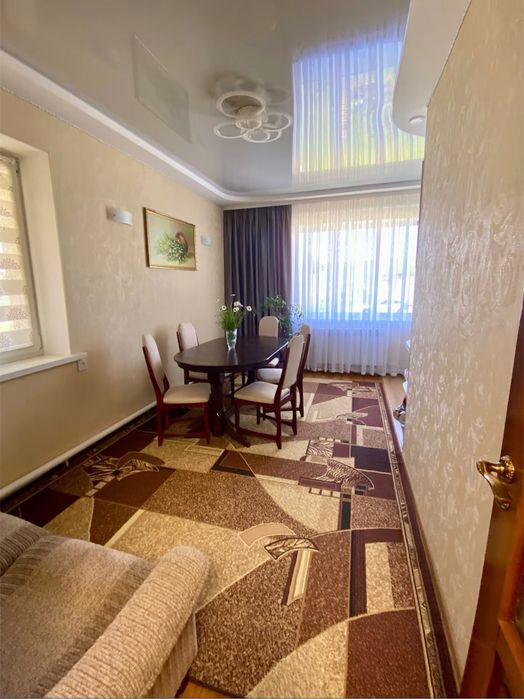 Продаж будинку з терасою, держпрограми - так!