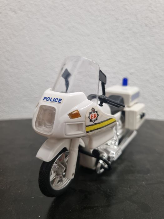 Brinquedo Mota Polícia