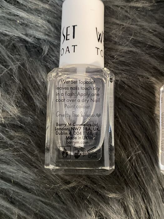 Szybko schnący TopCoat Wet Set