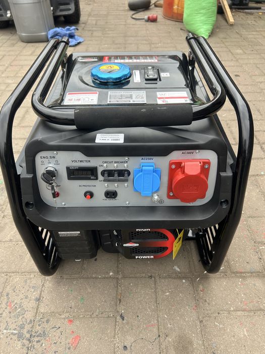Agregat prądotwórczy RECKLUND 7.1kW 400V Briggs nowy