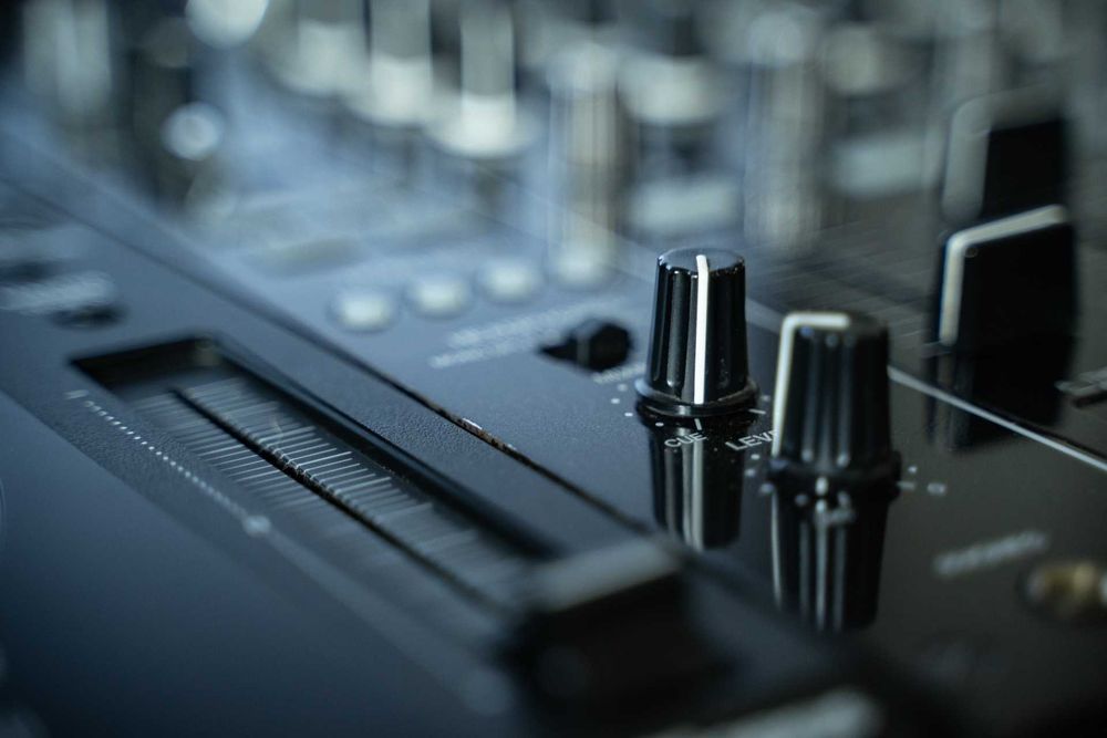 2x Pioneer CDJ-900 Nexus + DJM-850
