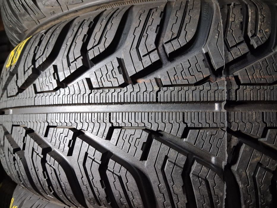 Шини  зимовi 205/55 R16 UNIROYAL MS 77 Резина зимова