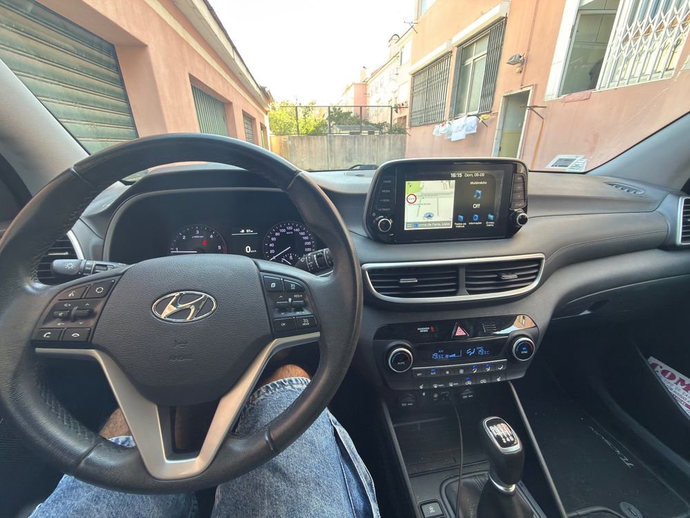 Hyundai Tucson 1.6 CRDi Premium +P.Pele+P.Style
