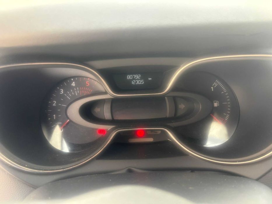 Renault Captur Exclusive 1.5 dCi 110cv – 2018 | 80.790 km